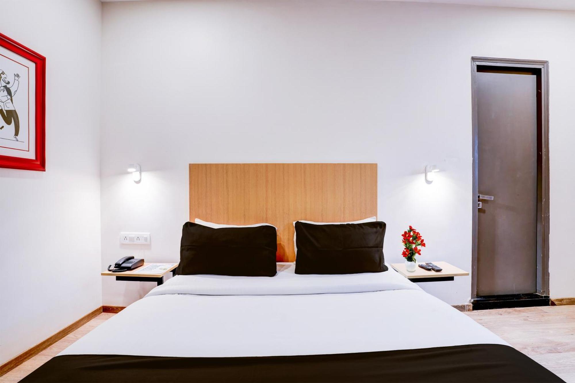 Super Townhouse Ulsoor Near Halasuru Metro Station Bangalore Esterno foto