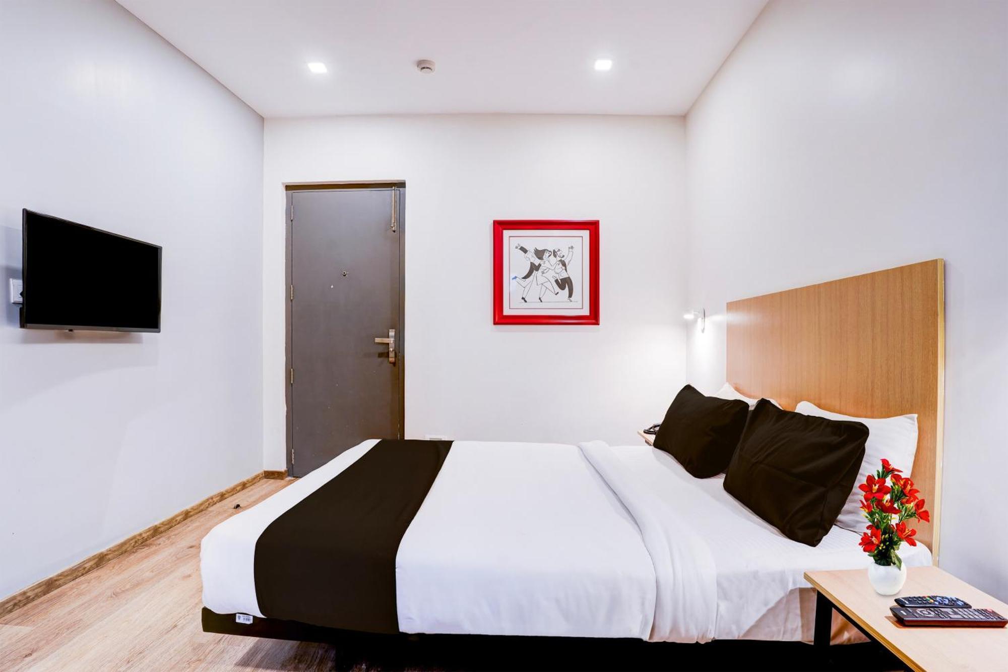 Super Townhouse Ulsoor Near Halasuru Metro Station Bangalore Esterno foto