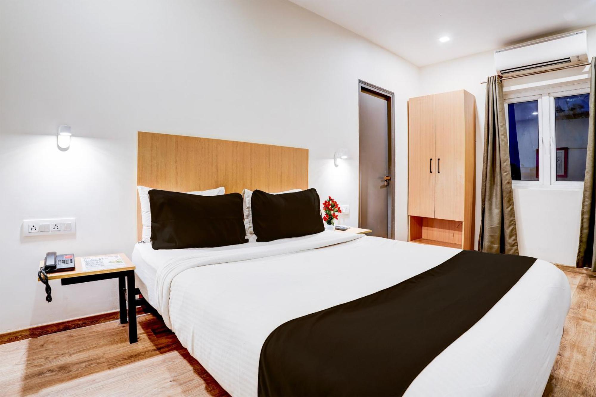 Super Townhouse Ulsoor Near Halasuru Metro Station Bangalore Esterno foto